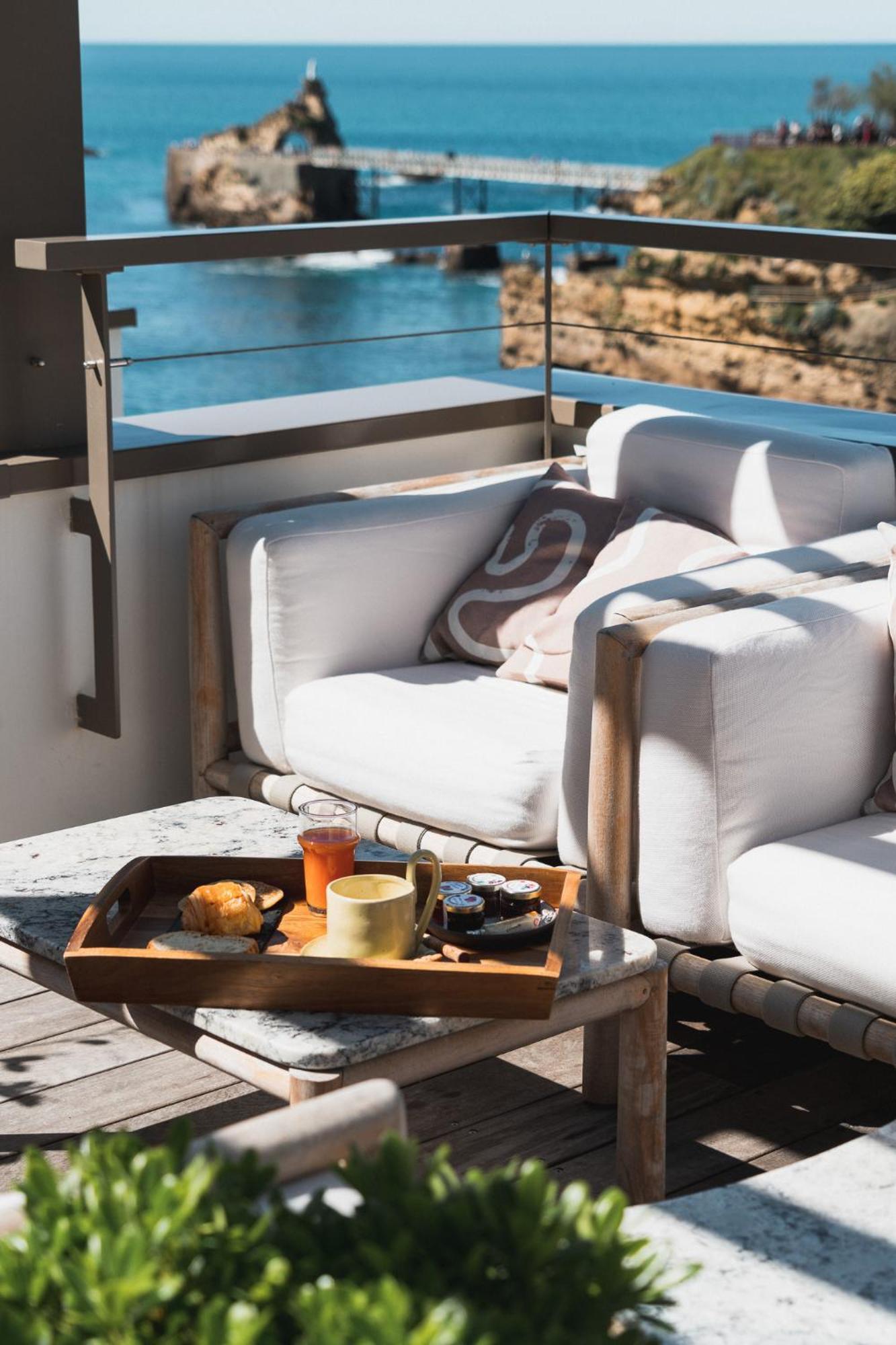 Hotel De La Plage Биариц Екстериор снимка
